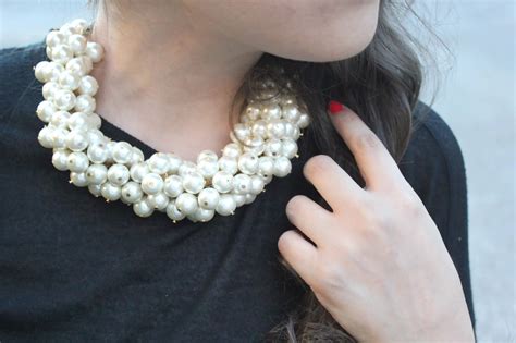 collar de perlas chanel|La inspiración .